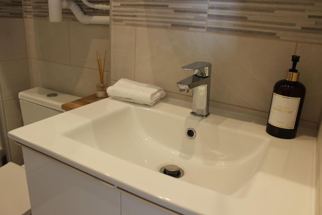 Appartement Idealement Situe Proche Disneyland Et Paris Lagny Εξωτερικό φωτογραφία